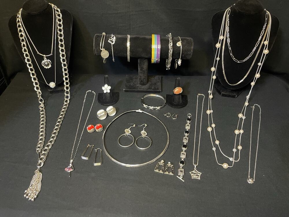 Vintage To Now Estate Lot Silver tone Costume Jewelry Necklace Earrings Ring